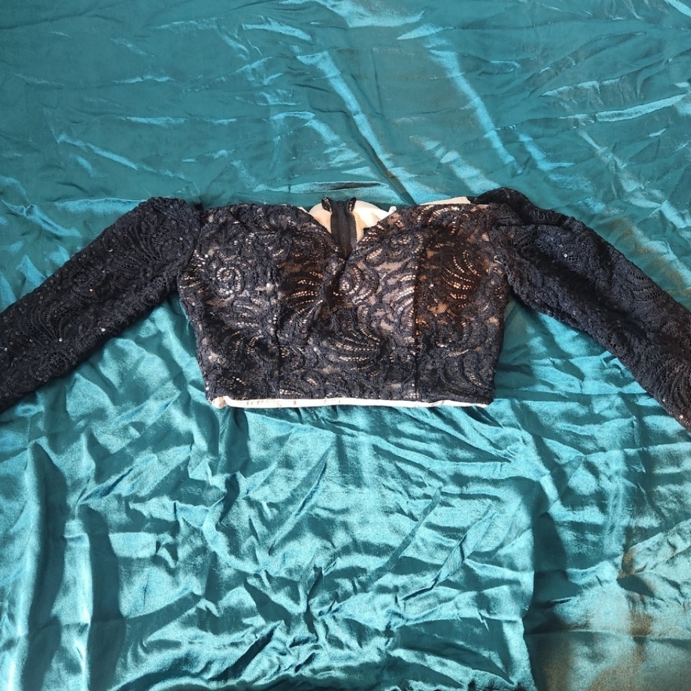 B. Darlin Sparkly Black Sequin Crop Top